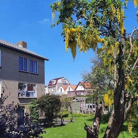 Kapiteinshuis Брескенс Екстериор снимка